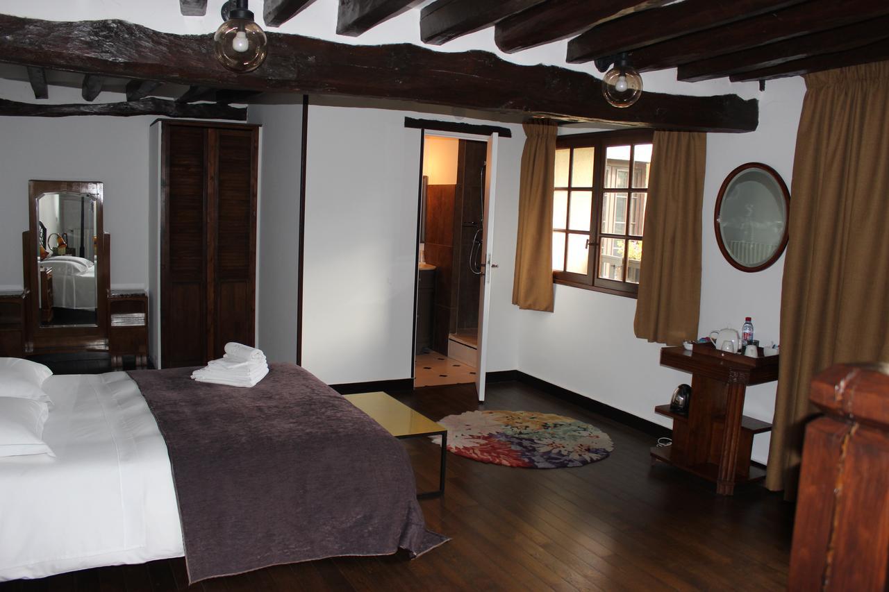 Le Clos Dormont Saint-Étienne-sous-Bailleul Esterno foto